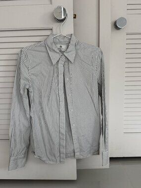 Aritzia Babaton shirt black and white stripe